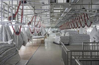 淘寶直播帶動(dòng)工廠成交增長300% 數(shù)字化助力中小制造業(yè)留住青山